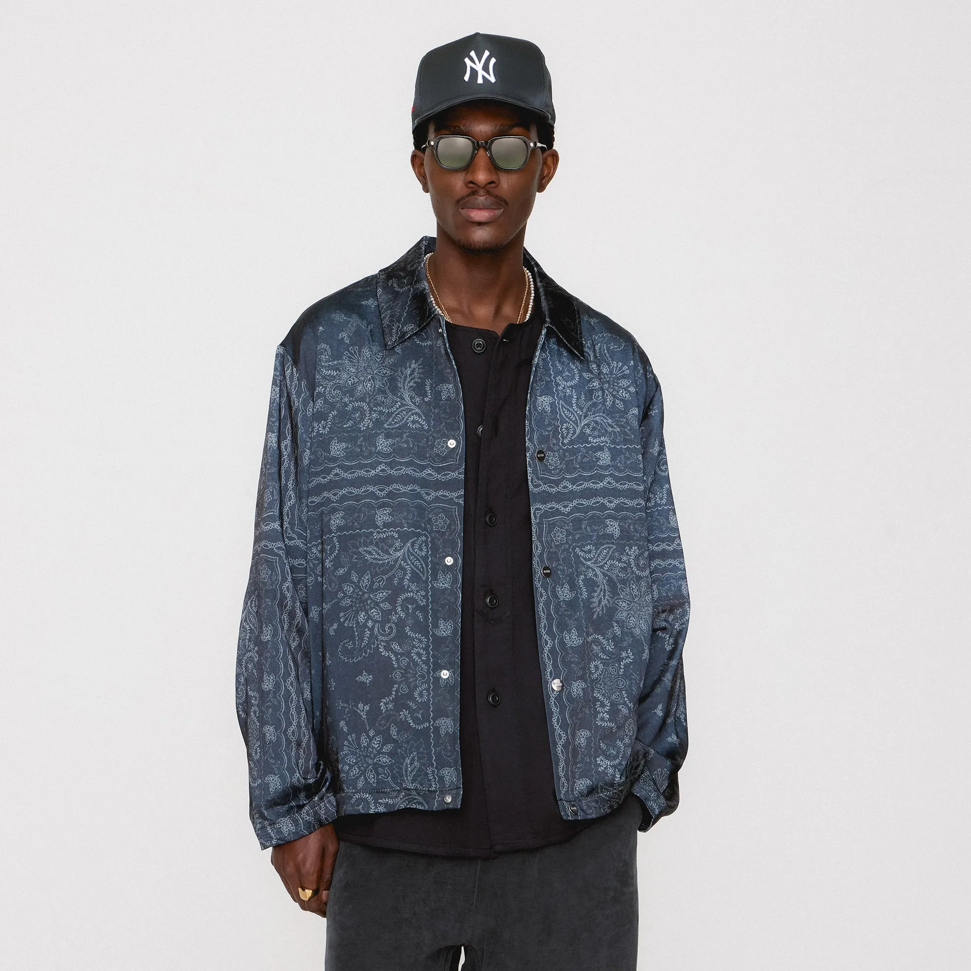 Reinforced Seam Durability Abrasion Proof Shoulders Kith Panelled Bandana Long Sleeve Coaches Jacket - Black