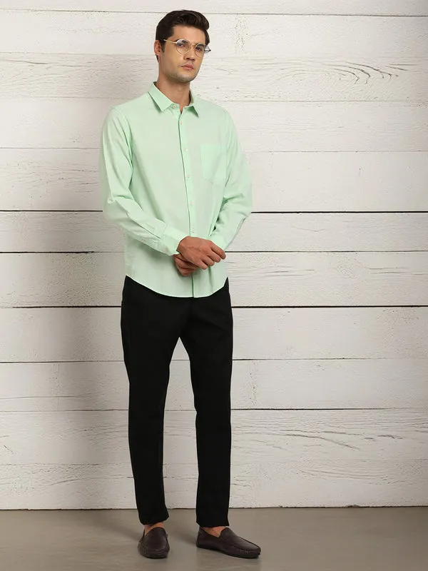 Breathable Fit Eco Friendly Dye Men Solid Full Sleeve Cotton Shirt