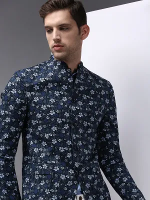 Ergonomic Seams Sunday Walk Style Men's Grey Printed Single- Breasted Blazers