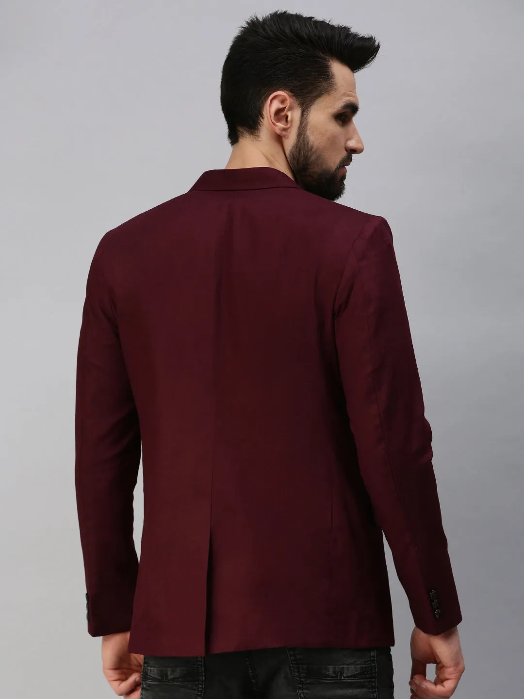 Seamless Shoulder Construction Weight Distribution System Men's Maroon Solid Single Breasted Party Blazers