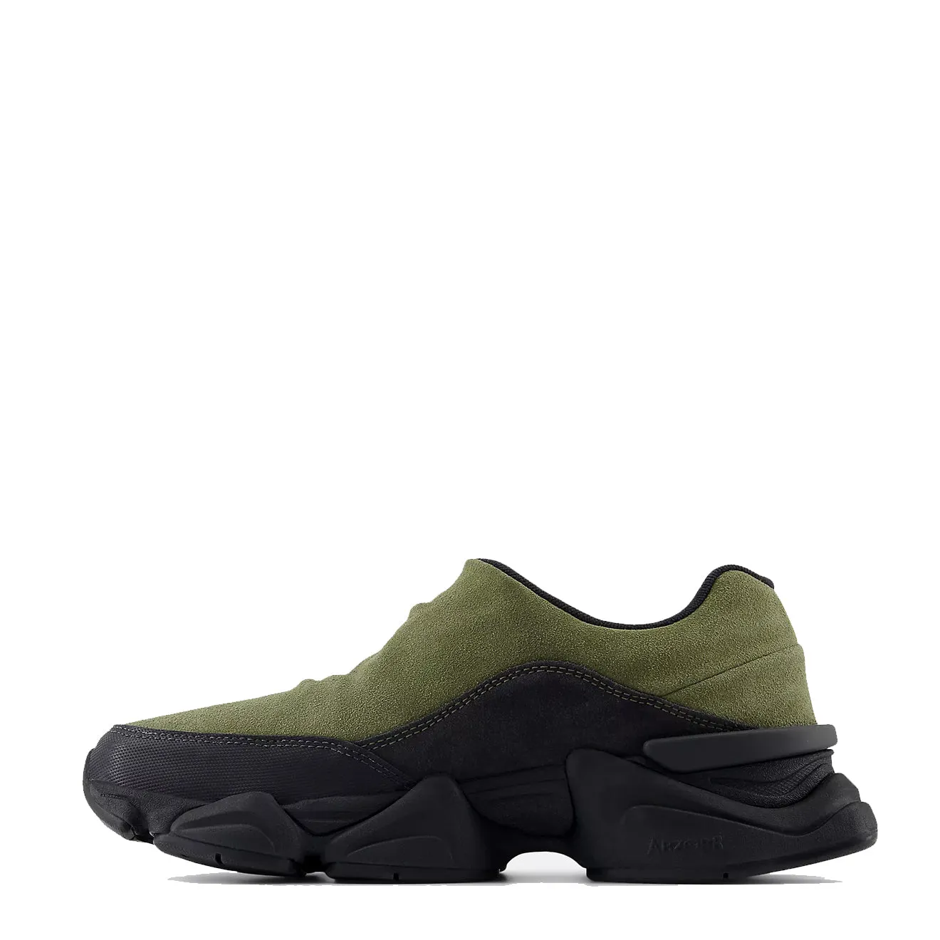 Forest Mood New Balance 8040 Trainer Dark Olivine / Phantom