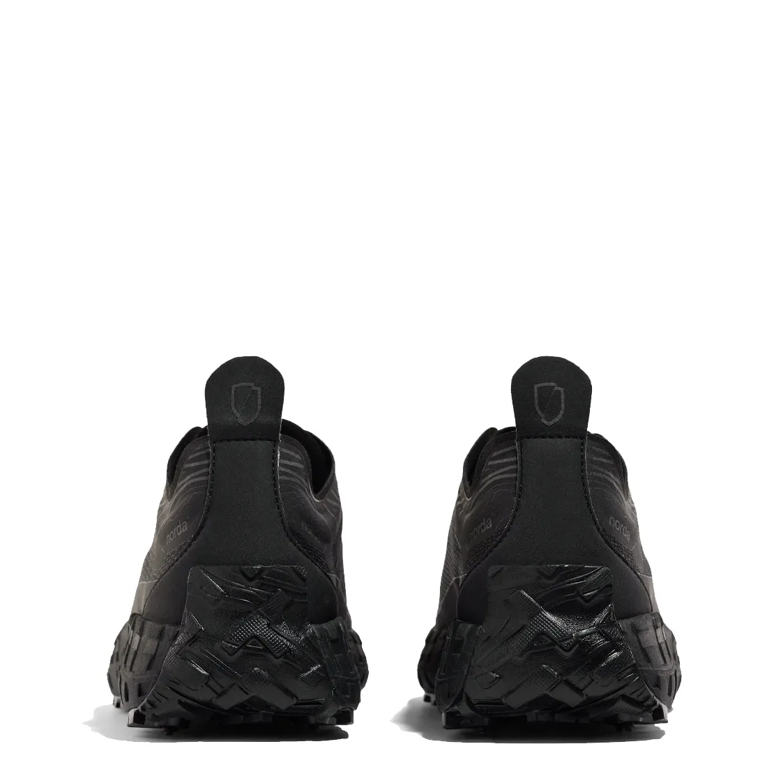 Seamless Fit Running Errands Norda The 001 Trainer Stealth Black