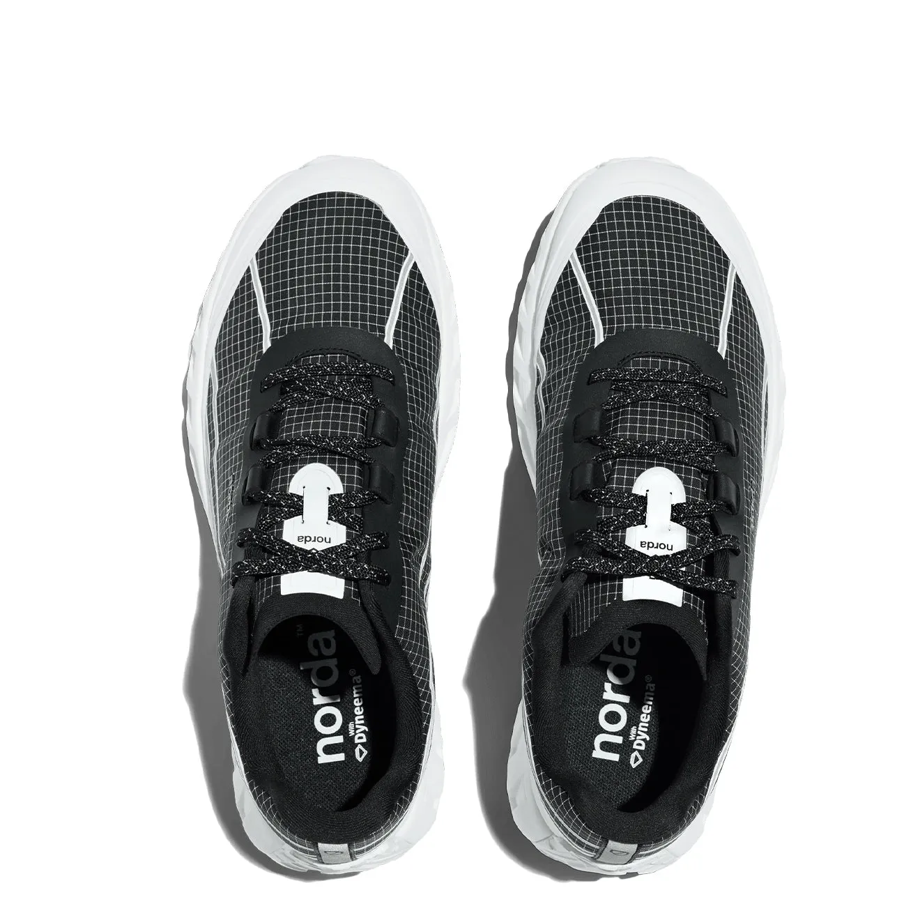 Norda The 002 Trainer Black / Ripstop Slip Resistant Sole Peak Step