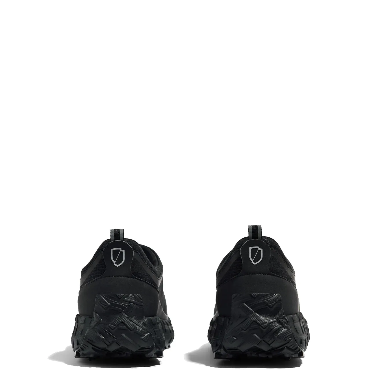 Norda The 003 Trainer Pitch Black Bounce Edge