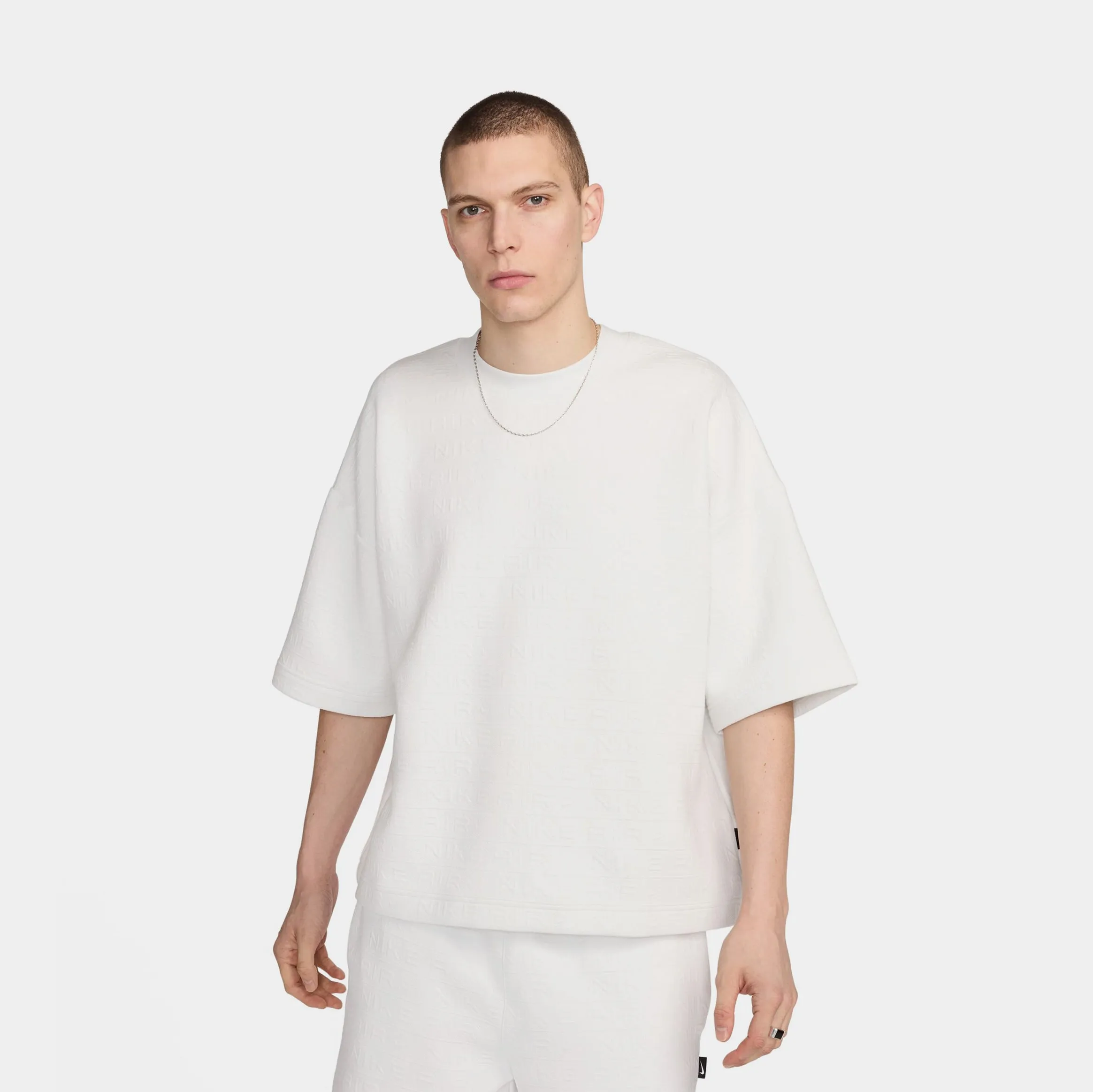 Soft and Stretchy NSW Air Mens Short Sleeve Shirt (Summit White)