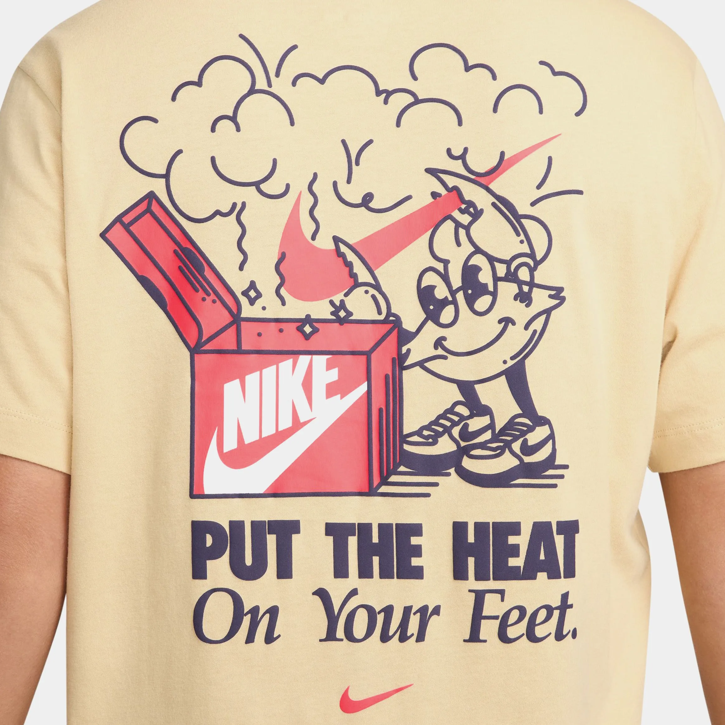 All Purpose Wear Ethically Sourced Material NSW Heat On Your Feet Graphic Mens Short Sleeve Shirt (Sesame)