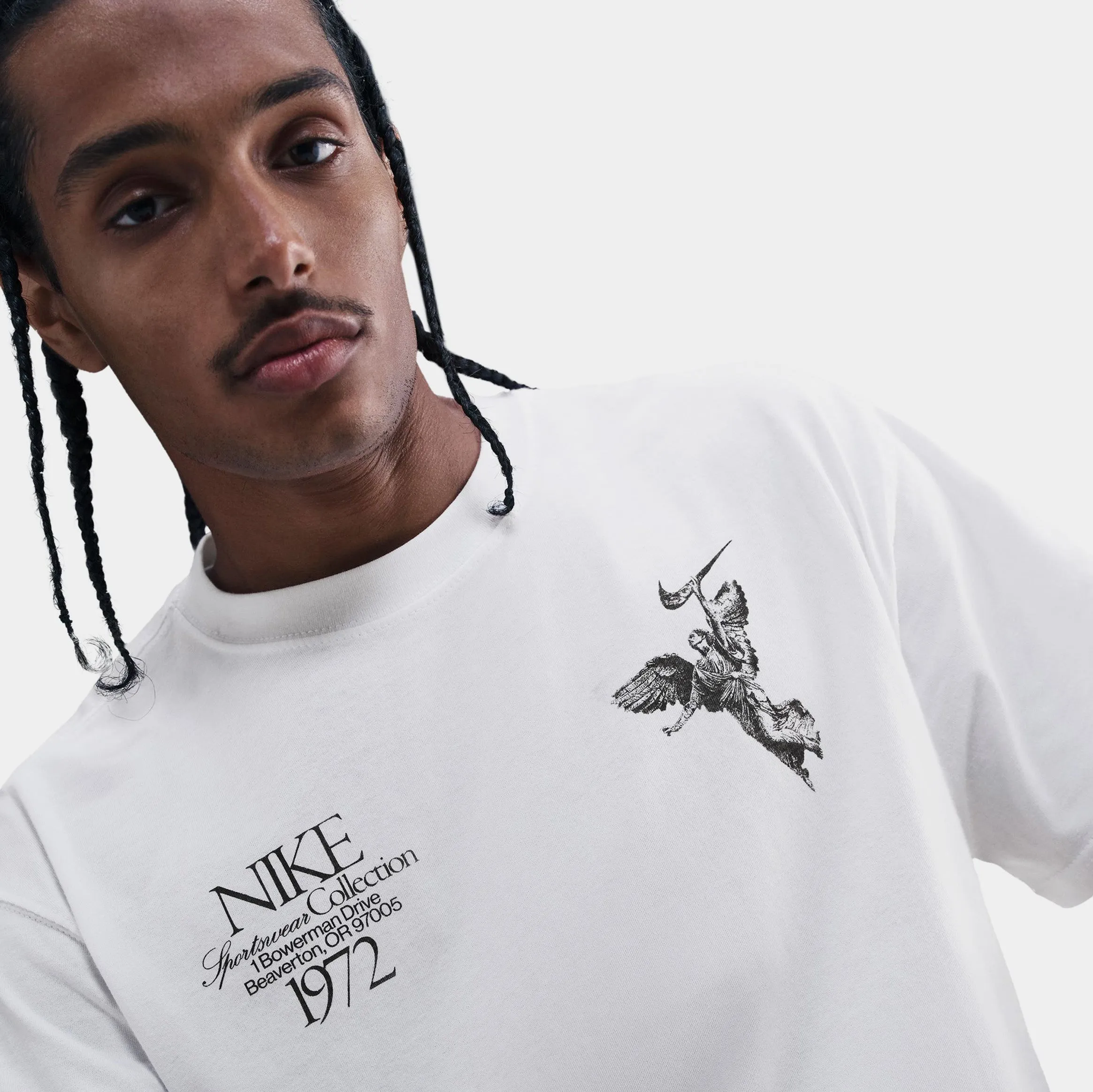 Running Speed Easy Layer NSW Max 90 On The Wings Of Victory Mens Short Sleeve Shirt (White/Black)