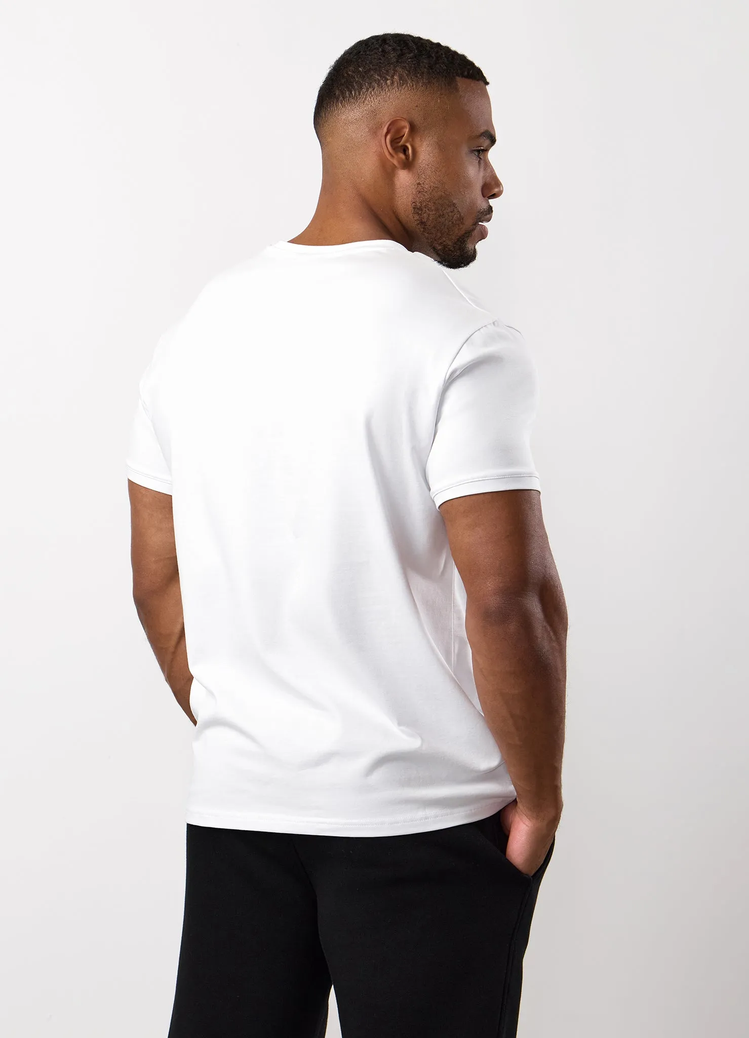 Chic Comfort Style Gym King Fundamental Linear Tee - White