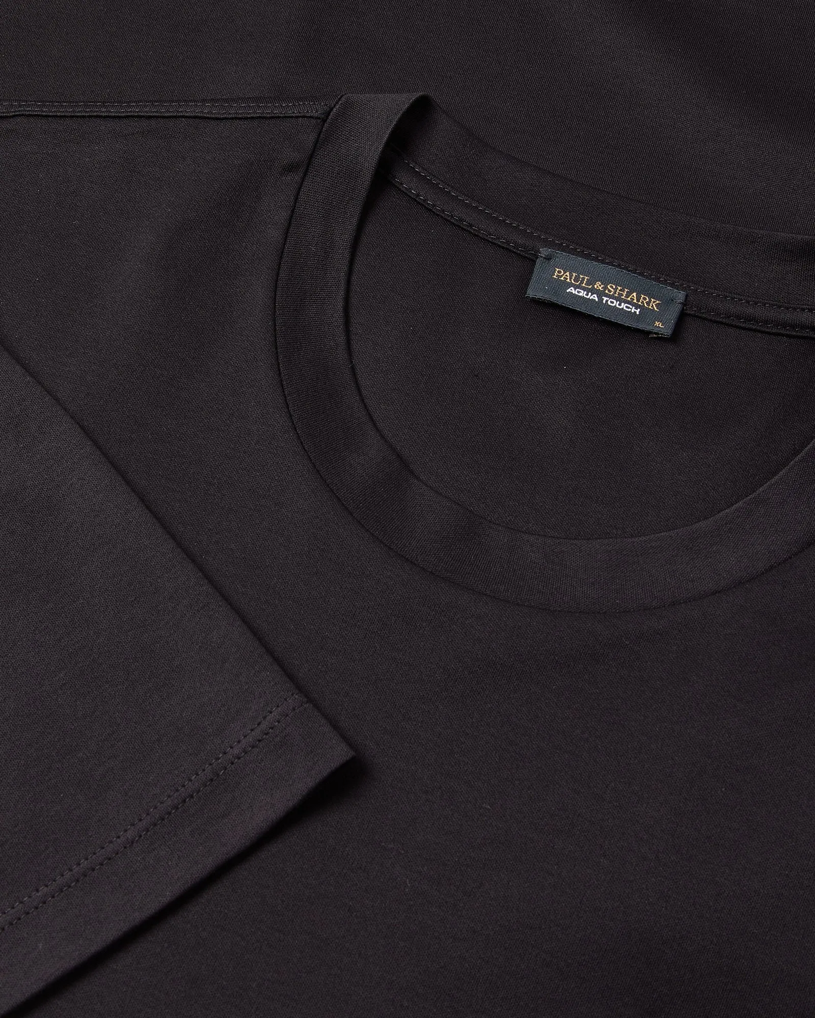 Casual Flex Wear Sporty Look Wear Paul & Shark Leather Badge Aqua Touch Cotton Short Sleeve T-shirt (BLACK)