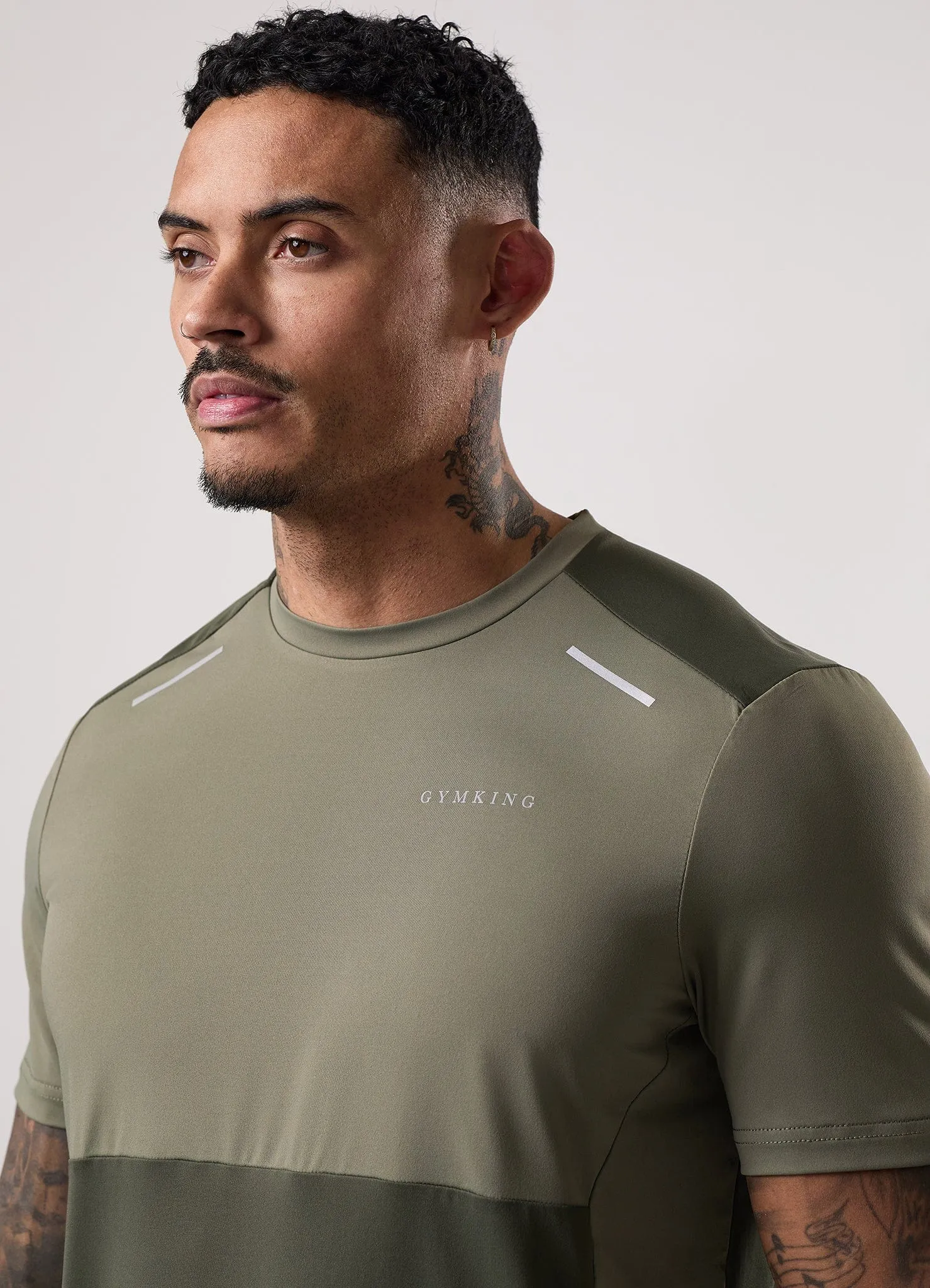 Simple Comfort Look Gym King Advance Tee - Khaki Multi