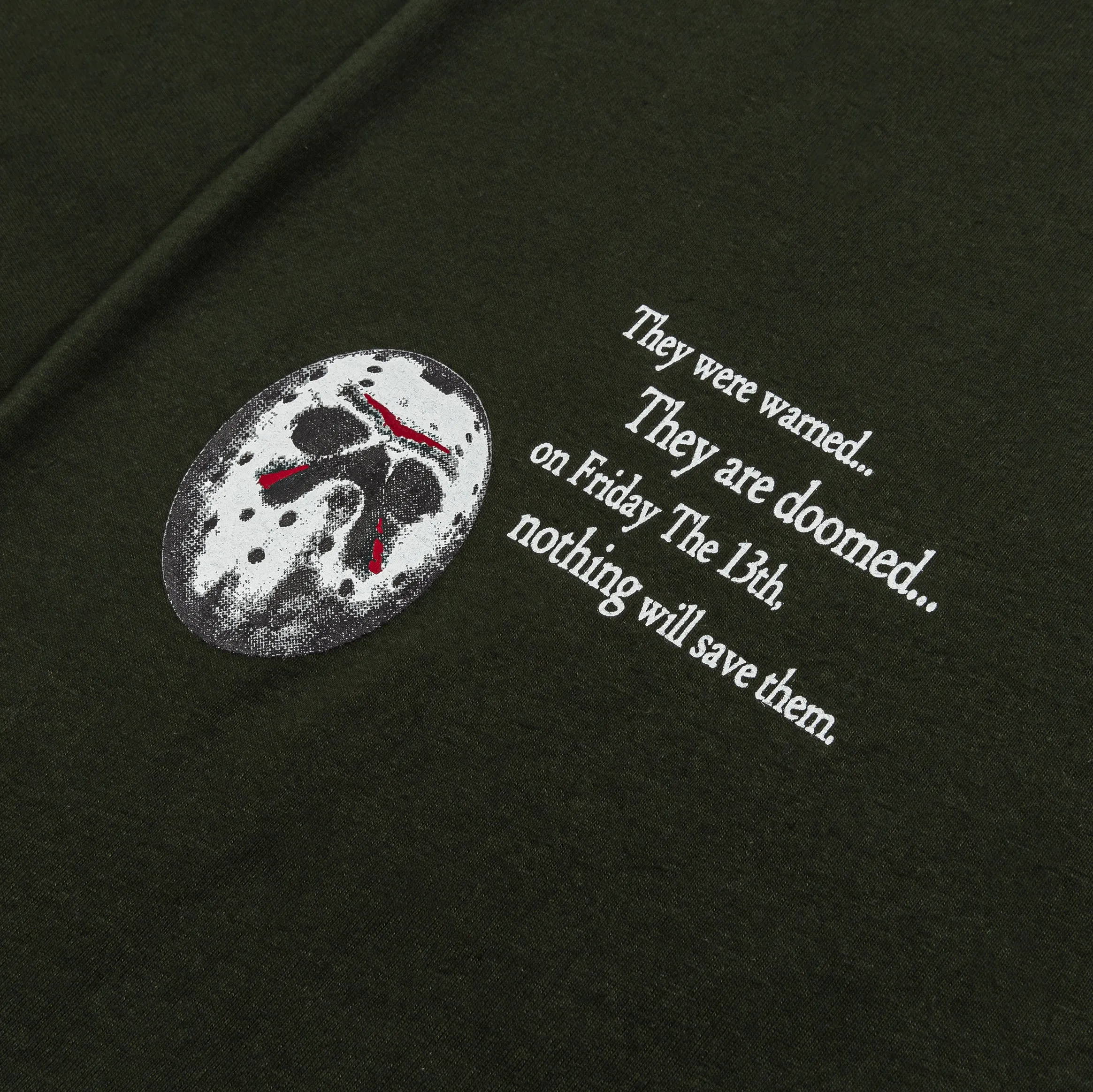 SeamFreeShoulders Tagless Comfort SP x Friday The 13th Warning Mens Short Sleeve Shirt (Green/Red)