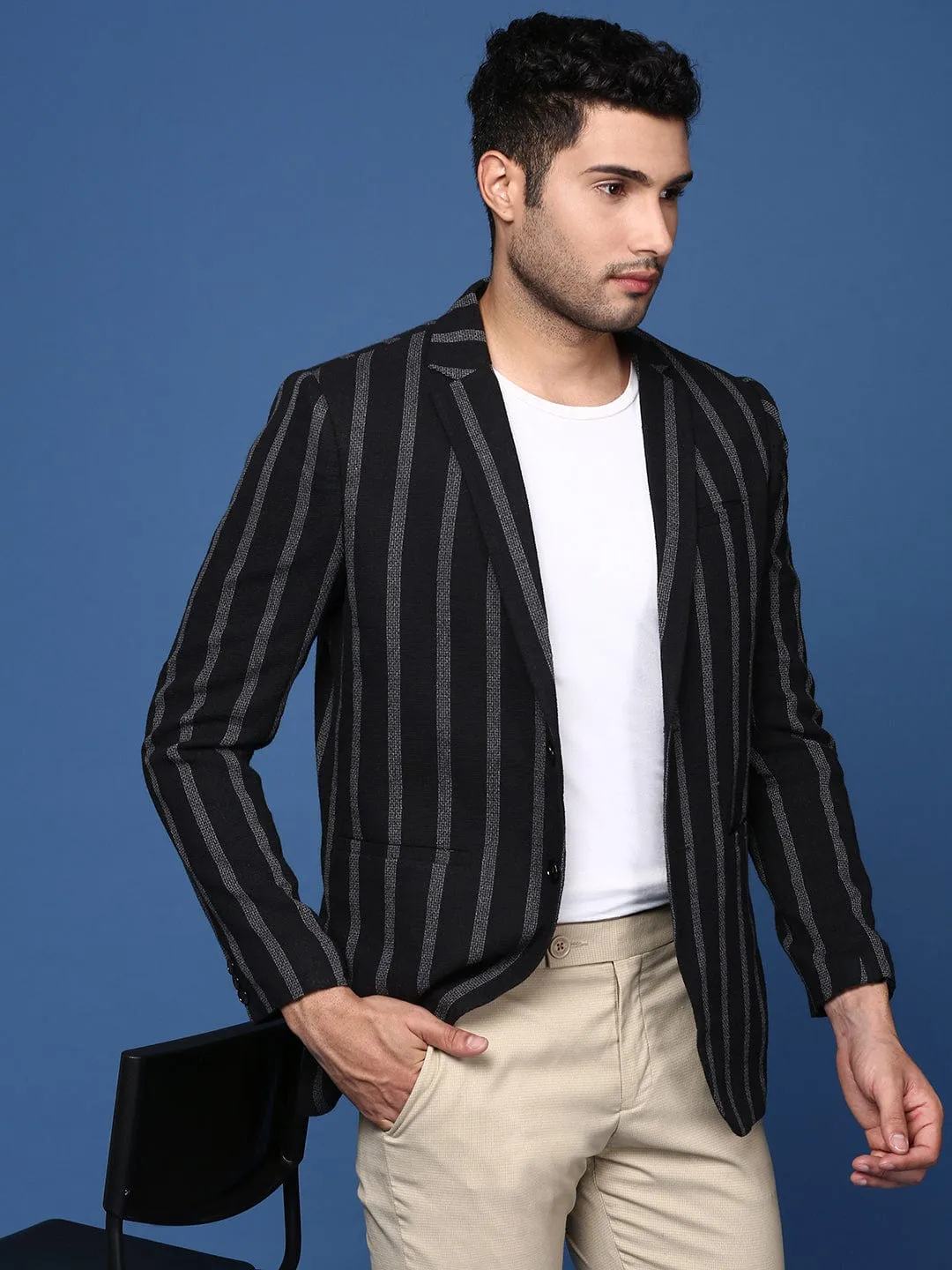 Good Material Men's Black Striped Single Breasted Slim Fit Blazer