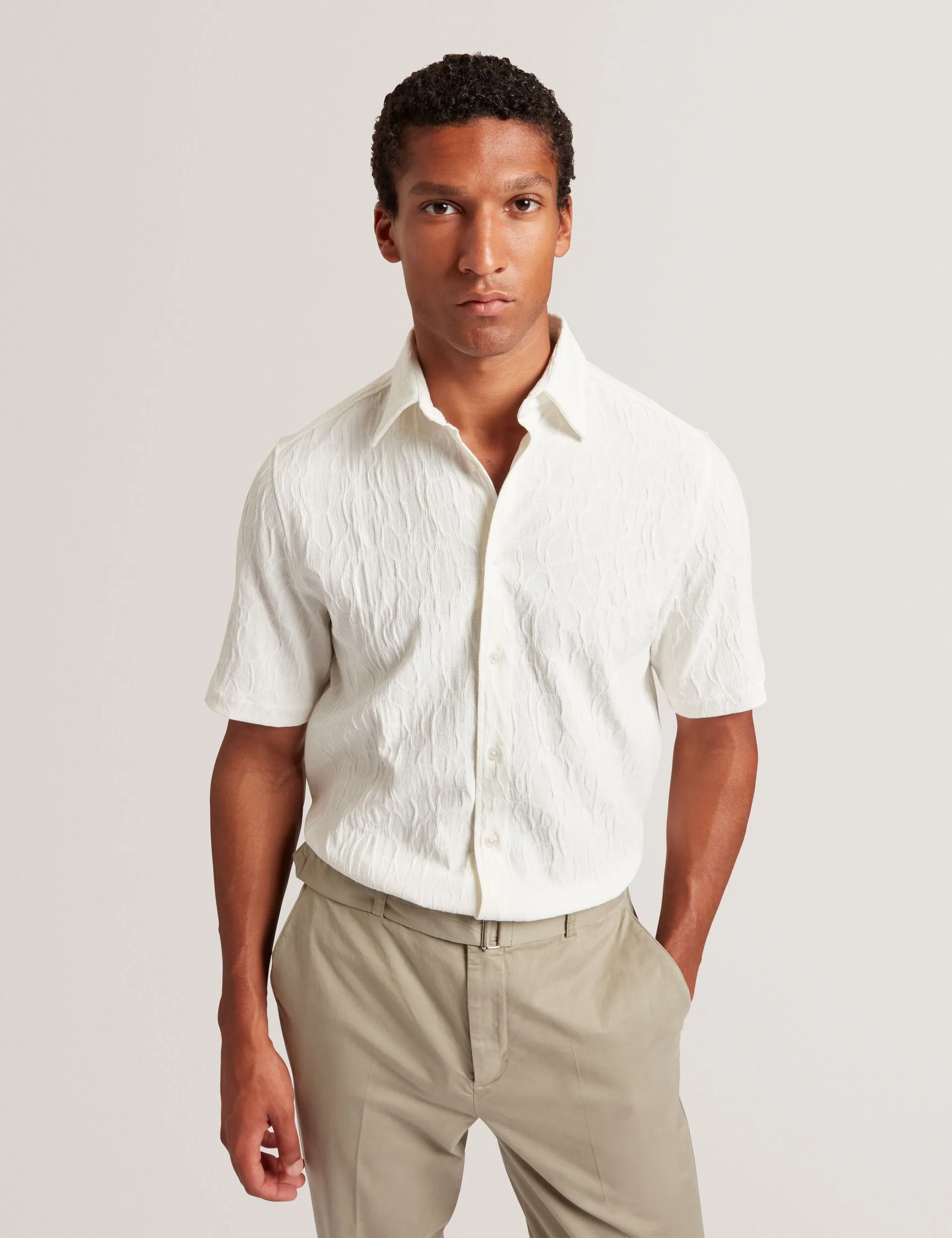 CHIPI | WHITE Fast Drying High Neck