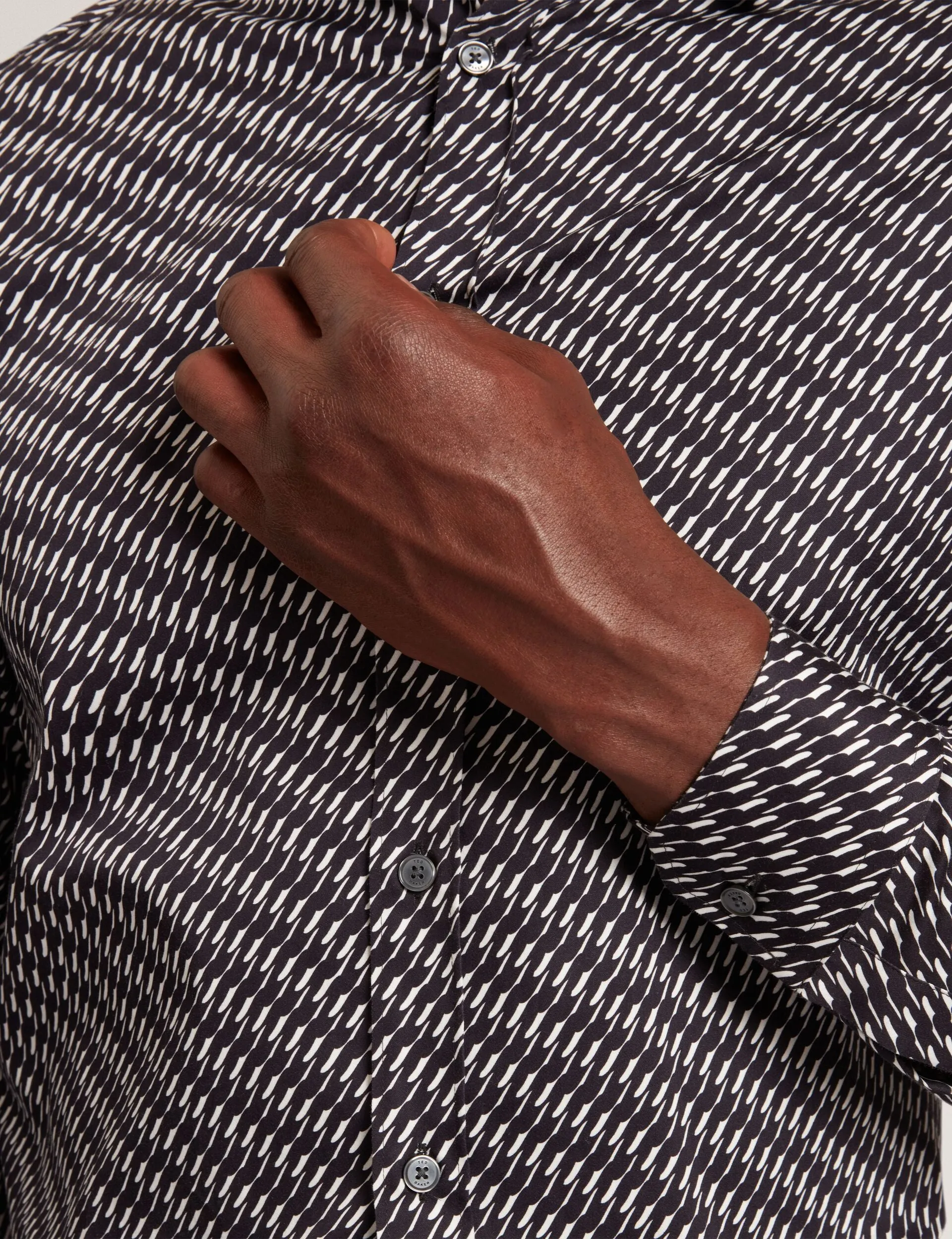 Holiday Gift Street Comfort KRISTOV | BLACK