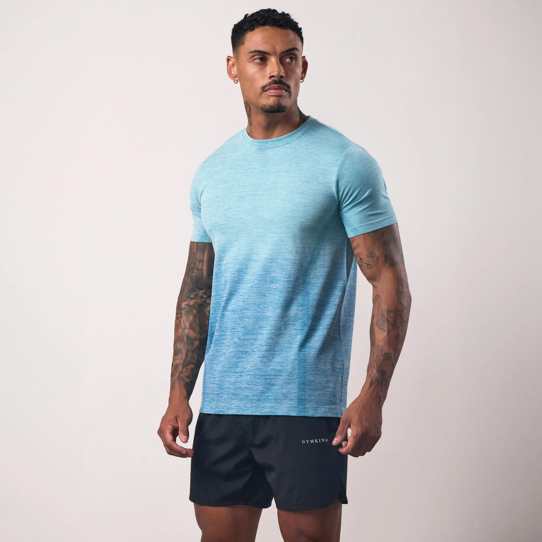 Chic Look Gym King Relentless Ombre Seamless Tee - Sea Mist