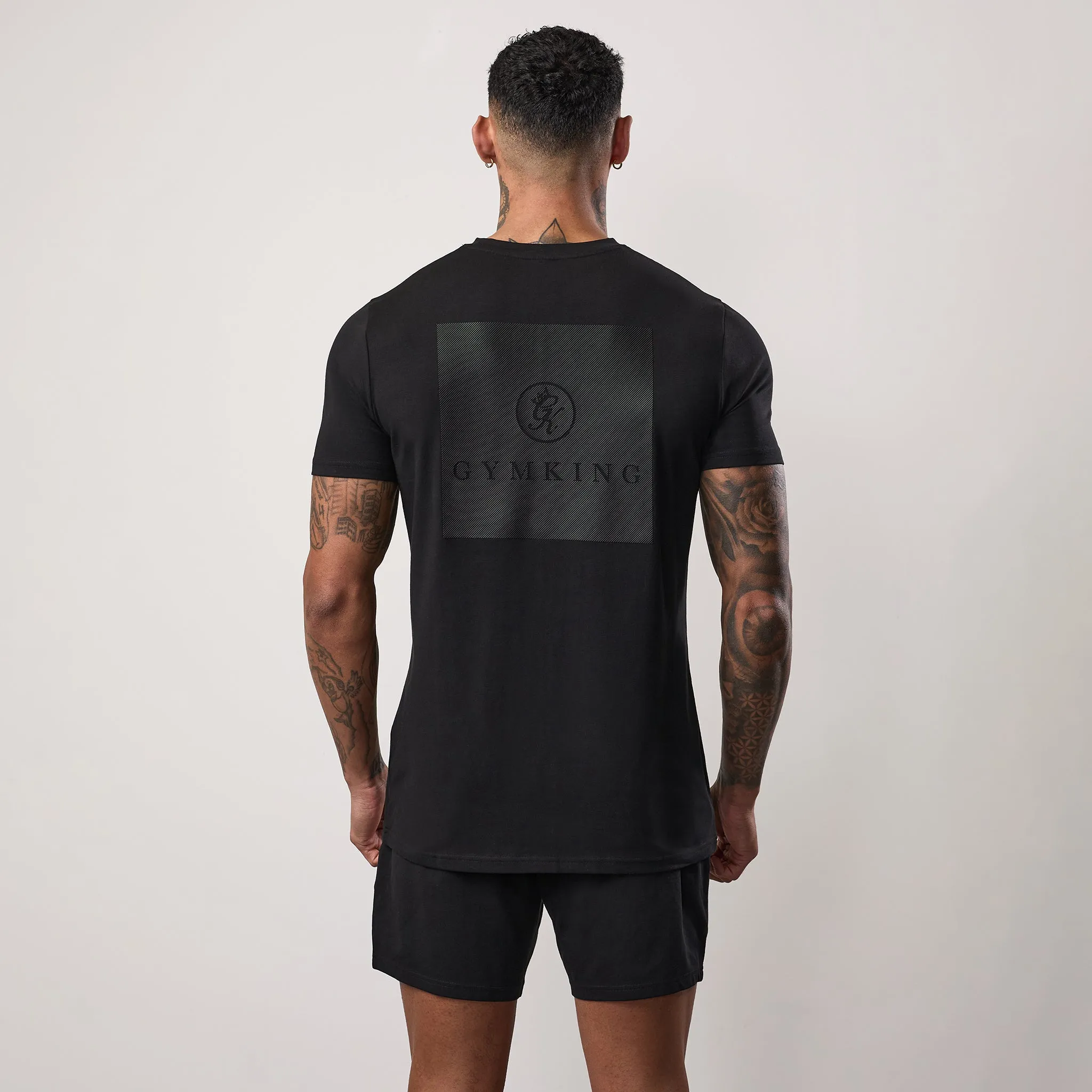 Gym King Pro Graphic Tee - Black soft look Chilly Layer