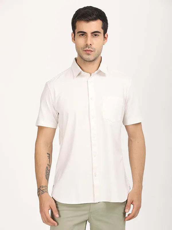 Men Solid Half Sleeve Cotton Stretch Shirt Casual Day Seasonal Wear