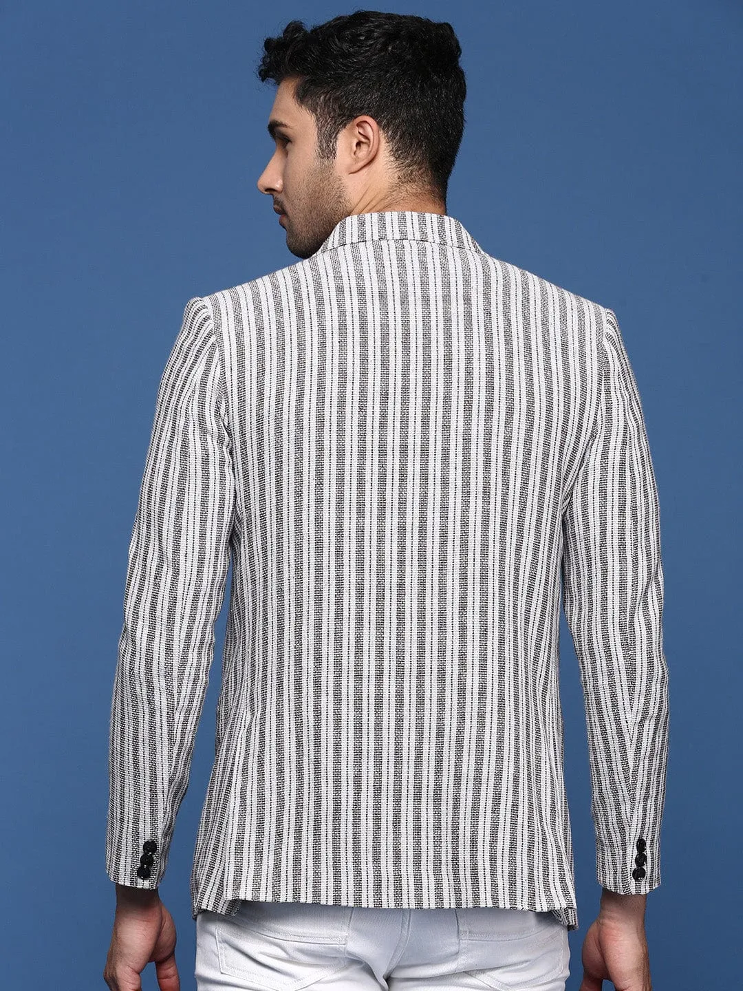 AdjustableCuffs Men's Grey Notched Lapel Slim Fit Single Breasted Blazer