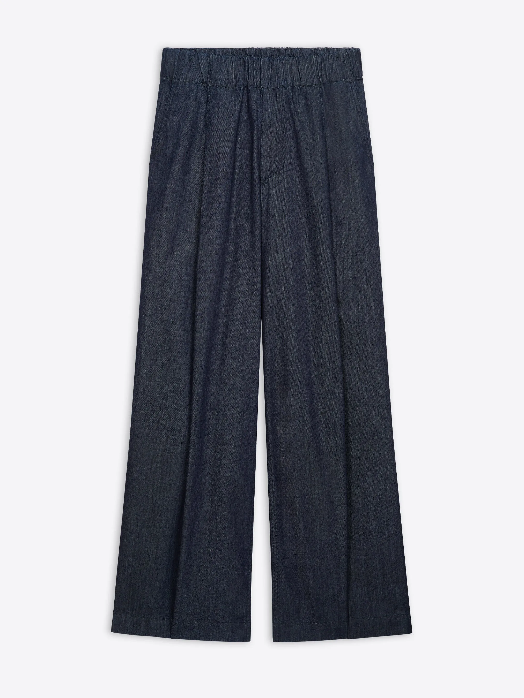 Comfy Fit Pleated jeans