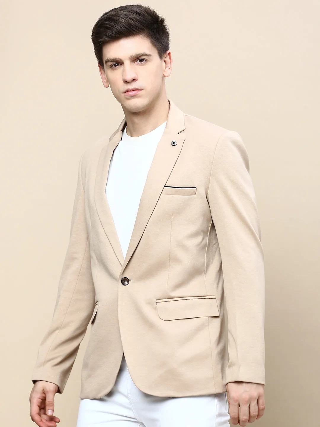Versatile Styling Commuter Friendly Look Men's Beige Notched Lapel Slim-Fit Single Breasted Blazer