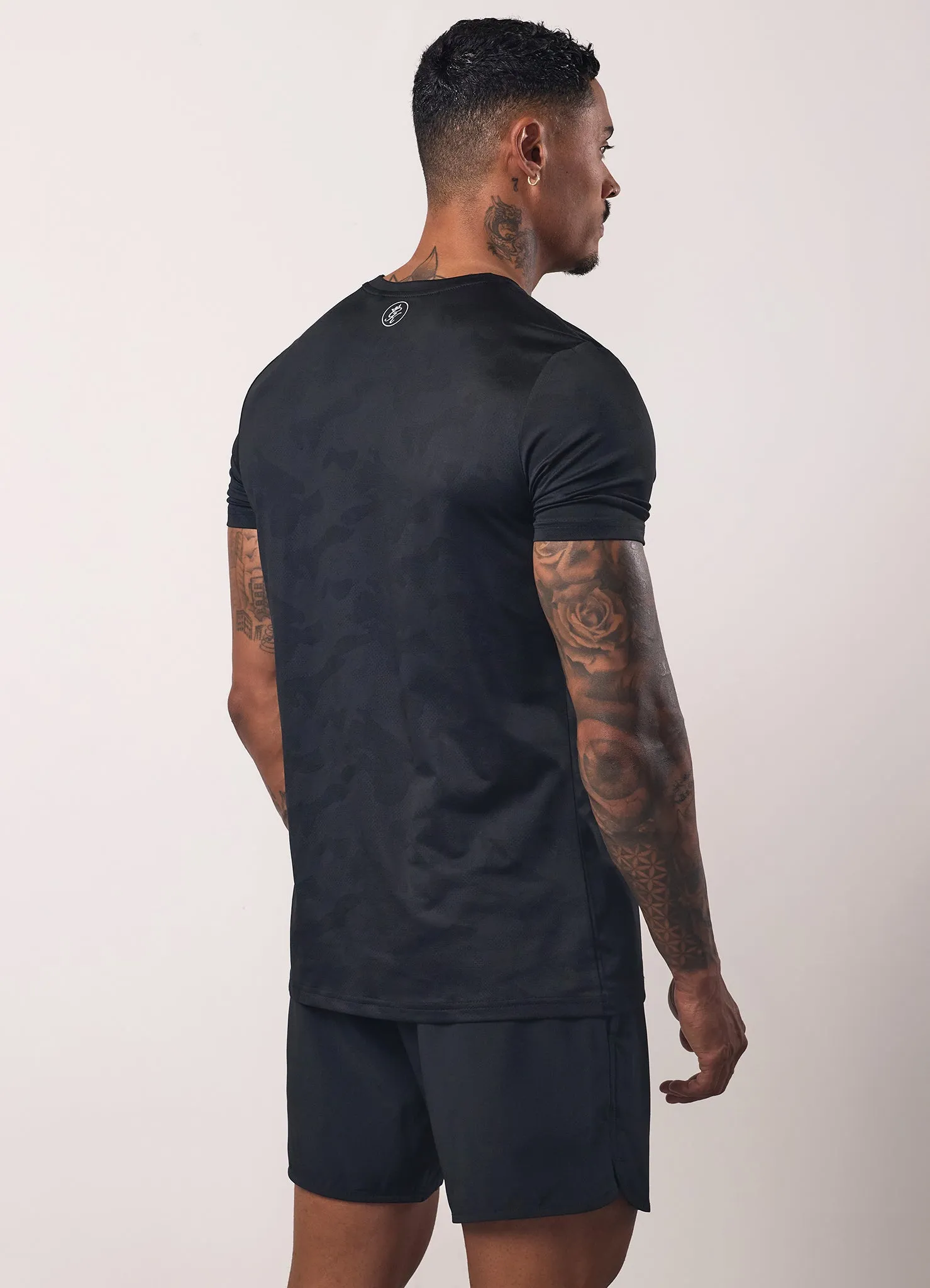 Ultra Soft Texture Lightweight Comfort Gym King Relentless Camo Tee - Black