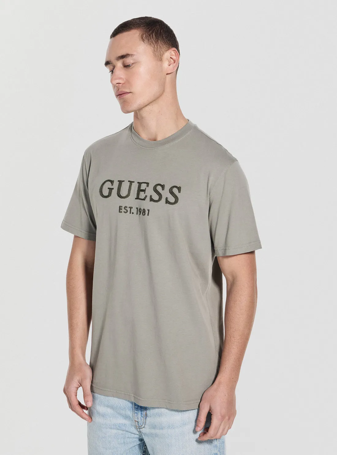 Seam Free Edging No Shrink Technology Green Guess Box Logo T-Shirt