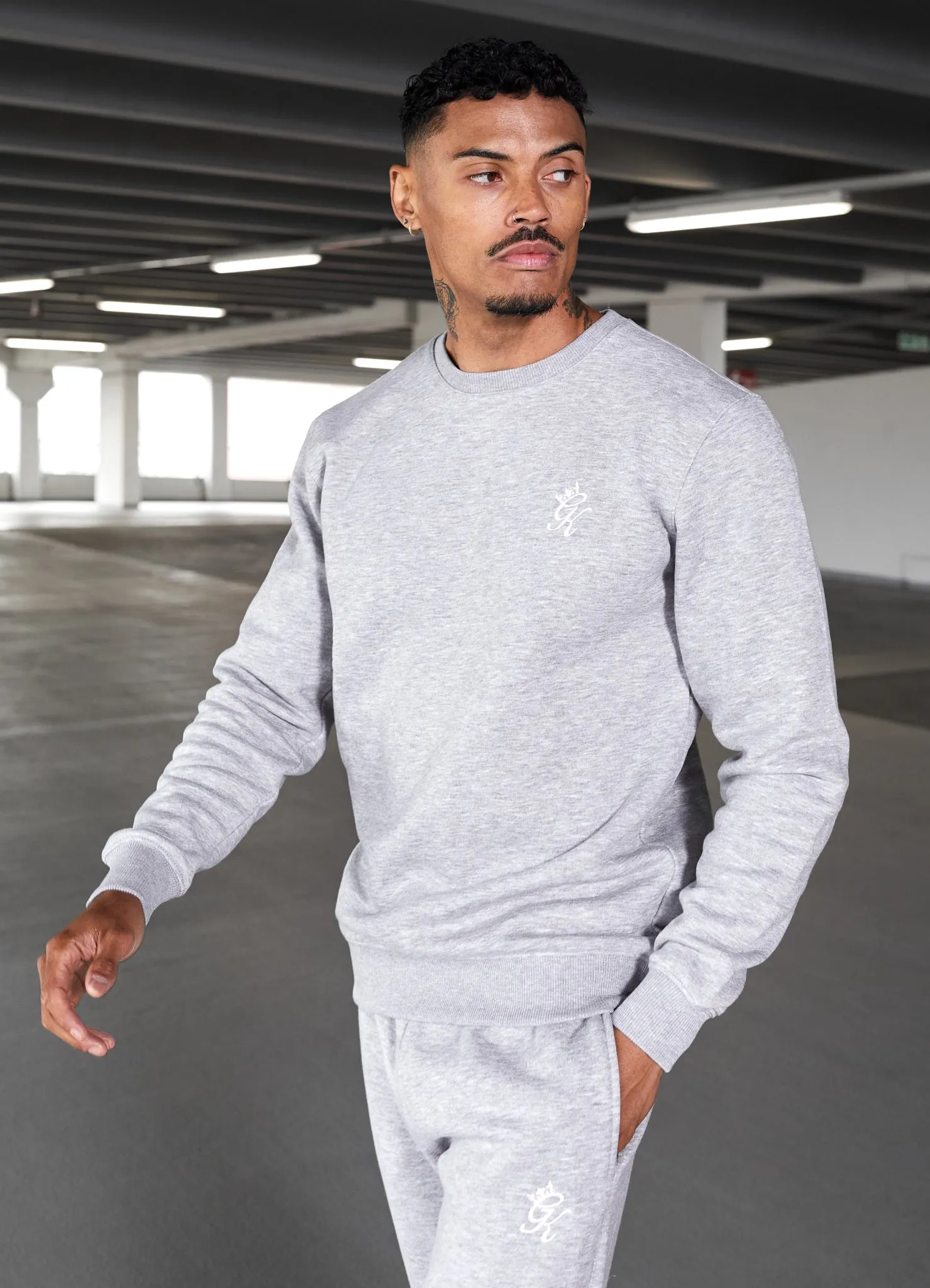 Gym King Fundamental Fleece Sweatshirt - Grey Marl Cool Essentials Sporty Layer