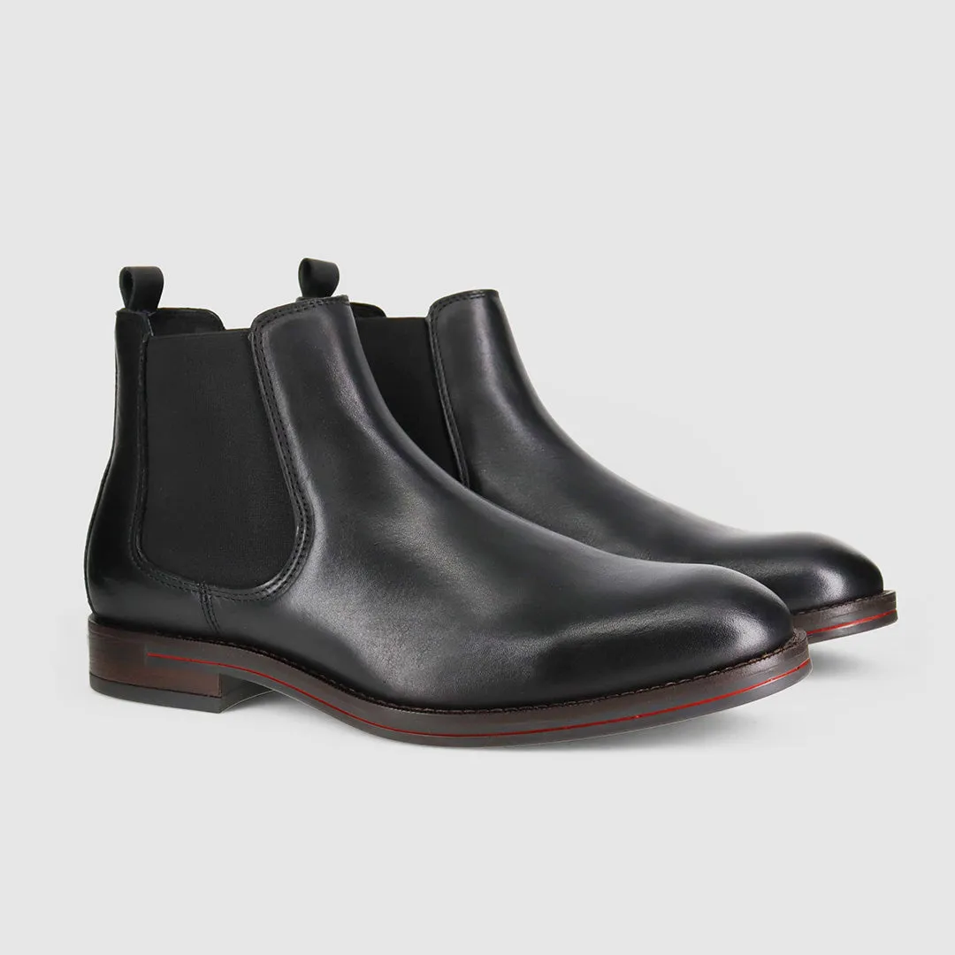 Breathable Backcountry Camper Winner Chelsea Boots Black