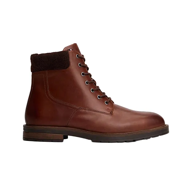 Reliable Footwear Slip Block Tommy Hilfiger Mens Boot FM0FM05562 Winter Cognac