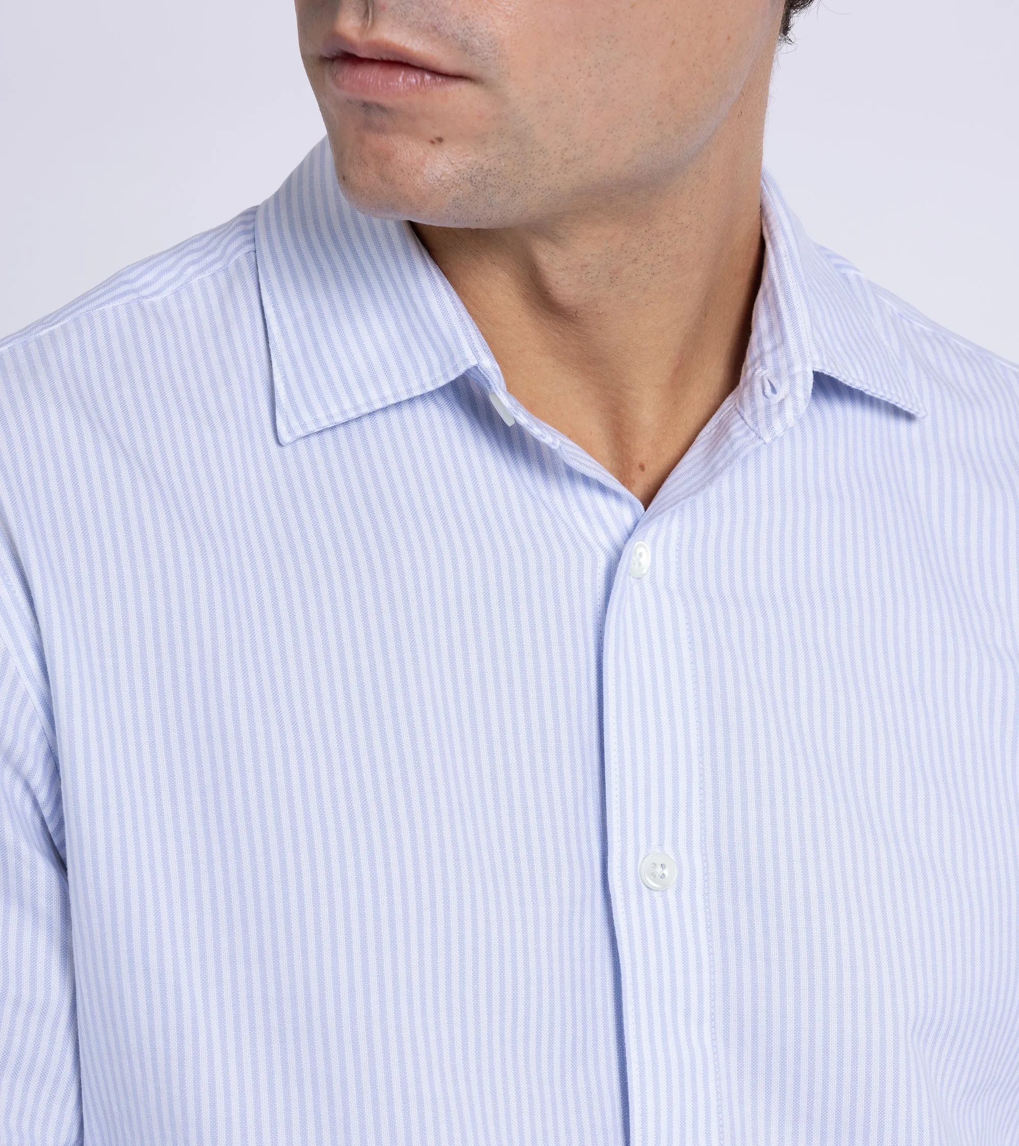 Trunk Austin Cotton Stripe Oxford Shirt: Light Blue Bold Hue