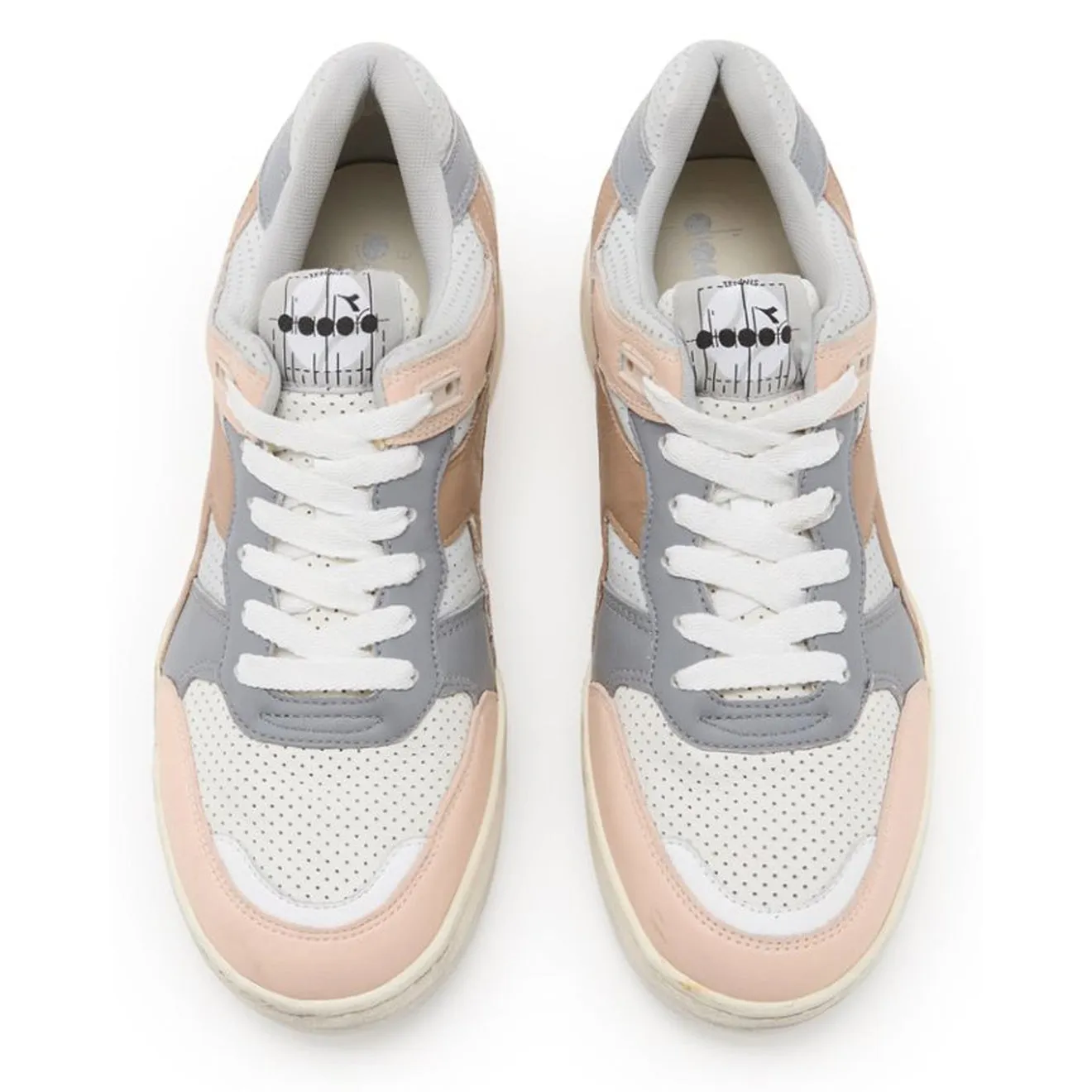 Diadora 560 Apulia Used Italia Trainers Dawn Blue Sweat Resistant Comfort Seekers