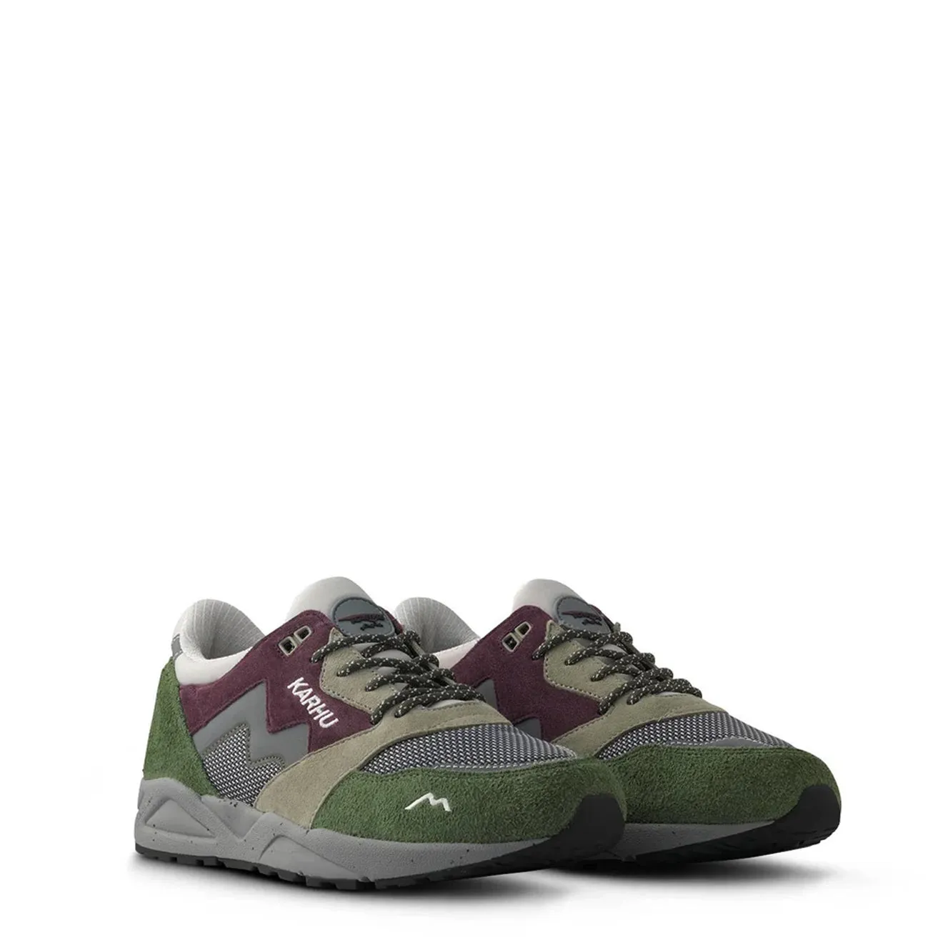 Forest Path Karhu Aria 95 Trainer Bronze Green / Fig