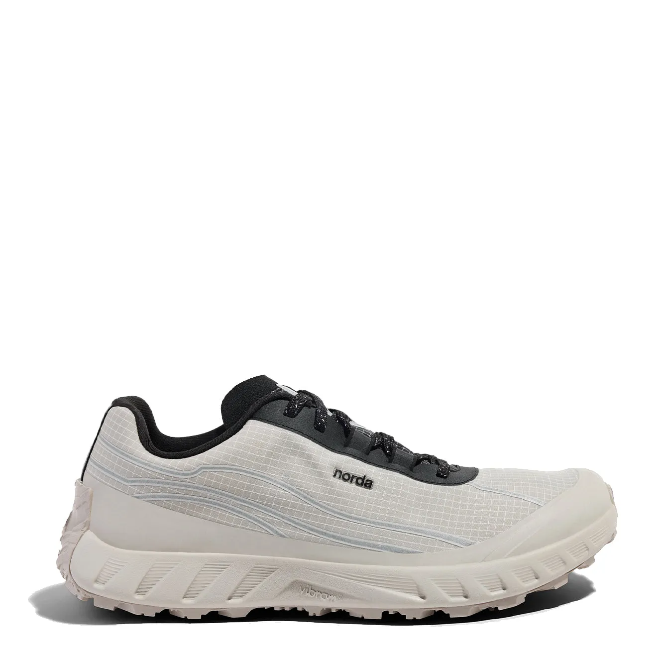 Busy Path Norda The 002 Trainer Cinder