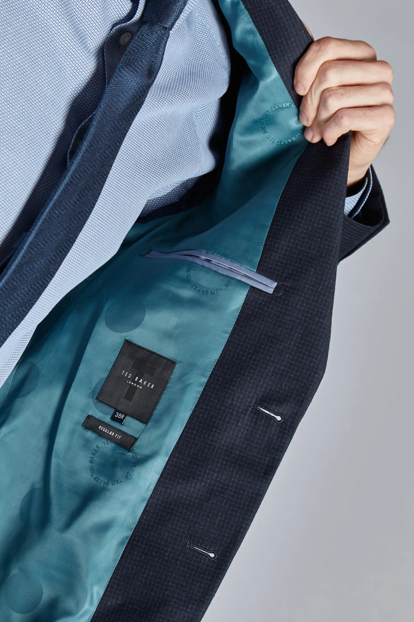 Day To Night Glove Compatible Cuffs CANISJS | NAVY